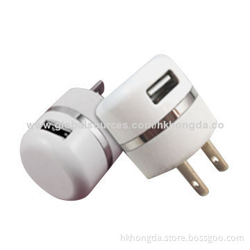 Super fast mobile phone charger for iPhone and iPad